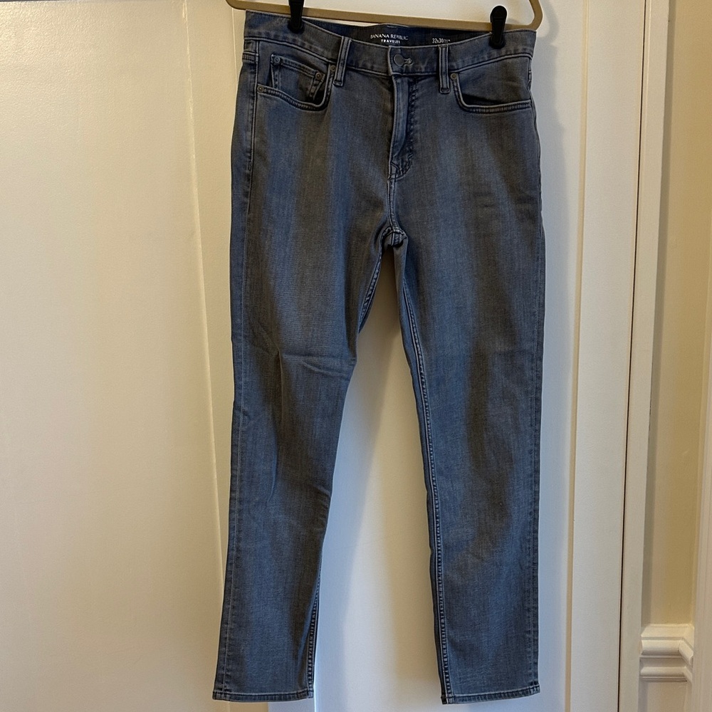 Banana Republic Women's Straight Leg Blue Jeans
